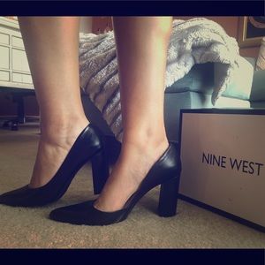 Nine West Black Pump